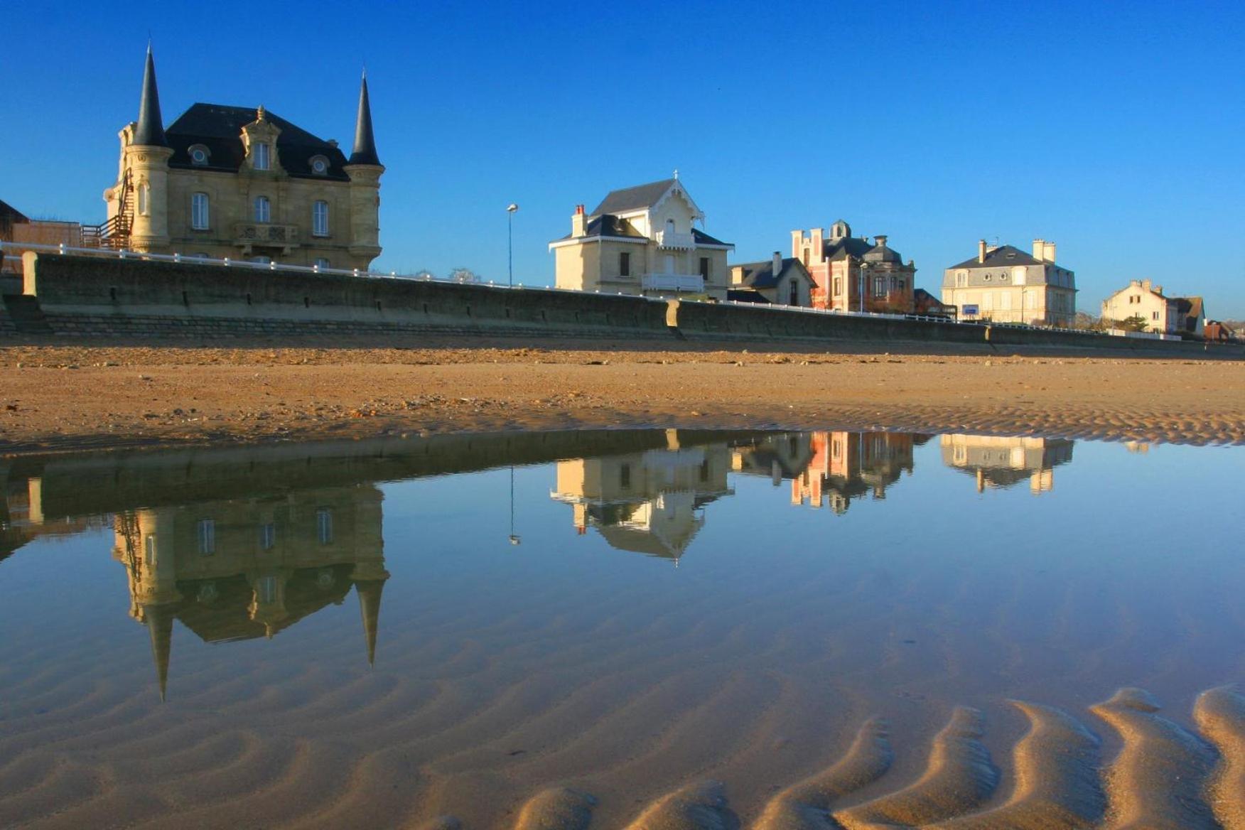 Cote Cottage Apt 3 Chambres Bien Equipee Vue Imprenable Sur Port Et Mer Etreham المظهر الخارجي الصورة