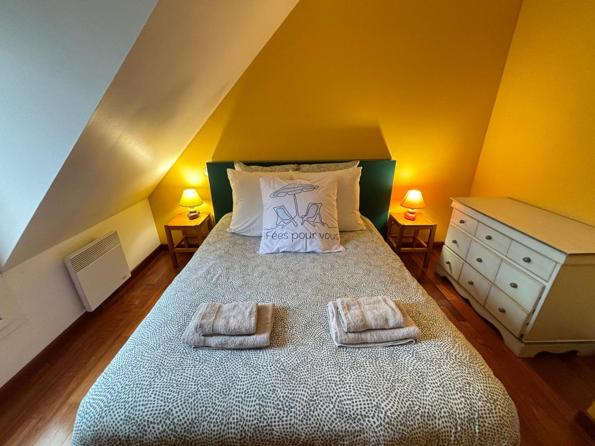 Cote Cottage Apt 3 Chambres Bien Equipee Vue Imprenable Sur Port Et Mer Etreham المظهر الخارجي الصورة